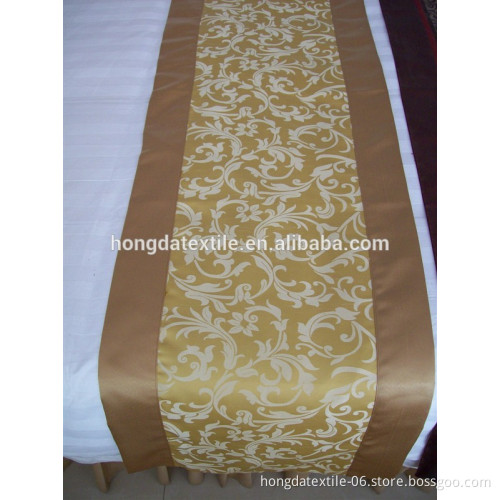 New style Hotel bed throws ,runners